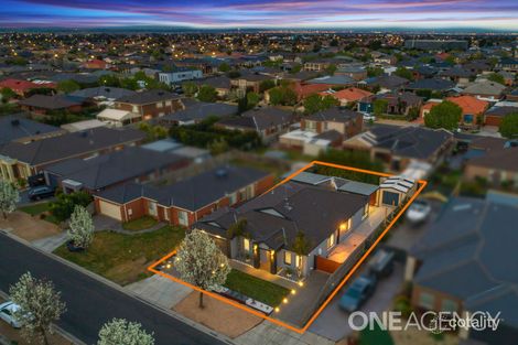 Property photo of 6 Dorcas Lane Taylors Hill VIC 3037