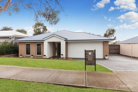 11 Dakota Ave, Wallan, VIC 3756