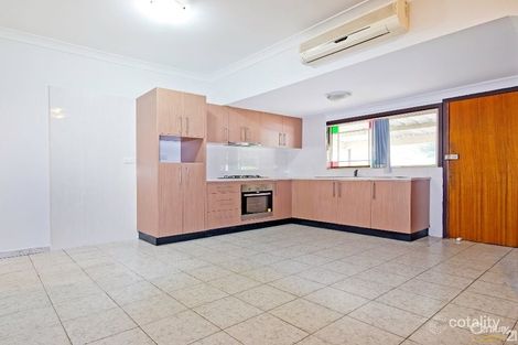 Property photo of 243 Doonside Crescent Doonside NSW 2767