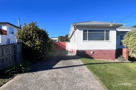 5 Loatta Rd, Lindisfarne, TAS 7015