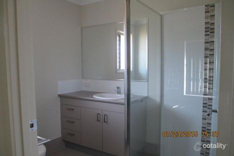 Property photo of 33 Conquest Boulevard Dakabin QLD 4503