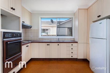 Property photo of 15 Lassiter Avenue Woonona NSW 2517