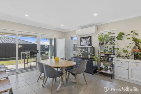 Property photo of 35 Cooper Crescent Jimboomba QLD 4280