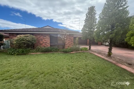 Property photo of 24 Clyde Avenue St Clair NSW 2759