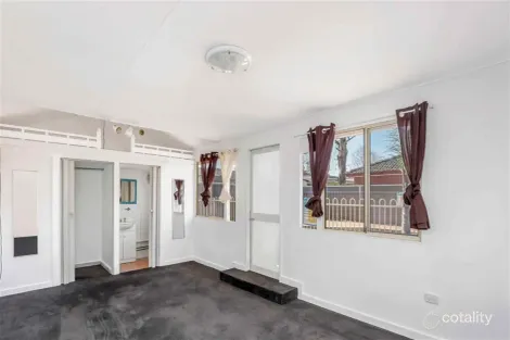 Property photo of 7 Bernard Place Mount Druitt NSW 2770