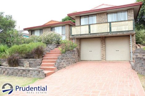 84 Cleopatra Dr, Rosemeadow, NSW 2560