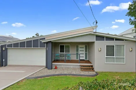 69 Barrinia St, Manly, QLD 4179