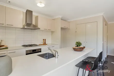 Property photo of 19 Arlington Park Parade Mickleham VIC 3064