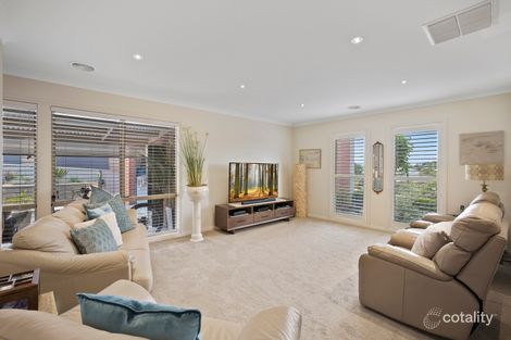 Property photo of 37 Daniel Drive Golden Square VIC 3555