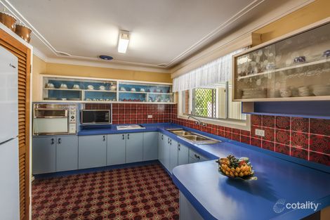 Property photo of 12 Tingira Crescent Wyoming NSW 2250
