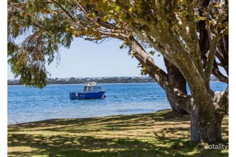 Property photo of 5 Edward Street Nedlands WA 6009