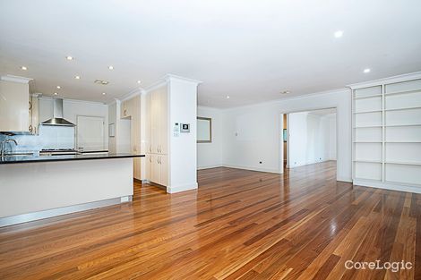 Property photo of 78 Hopetoun Circuit Yarralumla ACT 2600