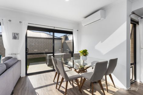 Property photo of 8 Castello Crescent Byford WA 6122