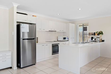Property photo of 32 Redcedar Place Morayfield QLD 4506