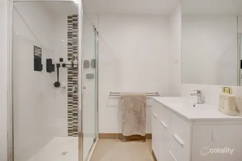 Property photo of 211/1088 Stud Road Rowville VIC 3178