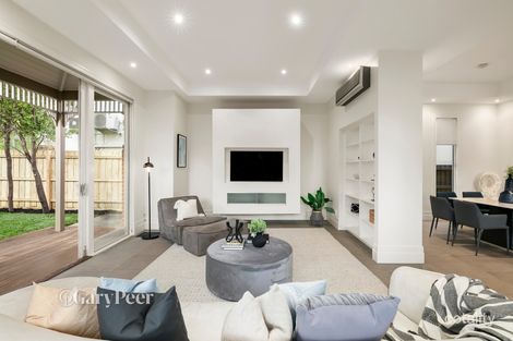 Property photo of 50 Orrong Crescent Caulfield North VIC 3161