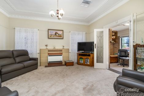 Property photo of 327 Peisley Street Orange NSW 2800