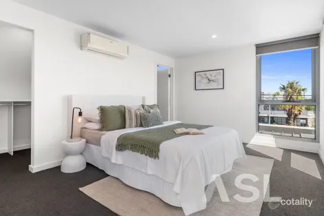 Property photo of 230 St Georges Road Northcote VIC 3070