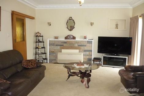 Property photo of 2 Maunsell Street Charlton VIC 3525