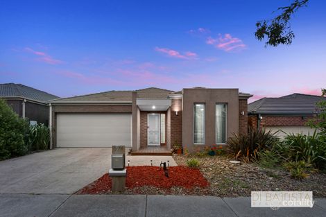 Property photo of 47 Northumberland Circuit Craigieburn VIC 3064