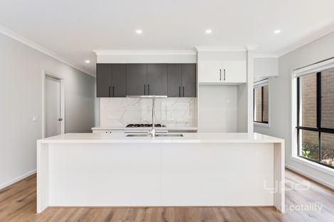 Property photo of 40 Scandia Drive Mickleham VIC 3064