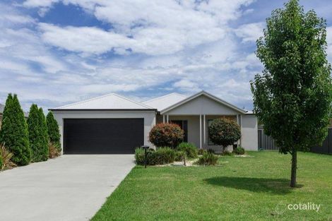 19 Dryden Pl, Sale, VIC 3850