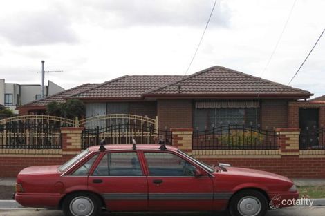 24 Swansea Pde, St Albans, VIC 3021