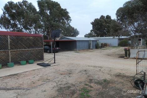 Property photo of 288 Alamein Avenue Loxton North SA 5333