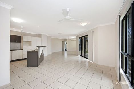 Property photo of 10 Mentmore Court Bushland Beach QLD 4818