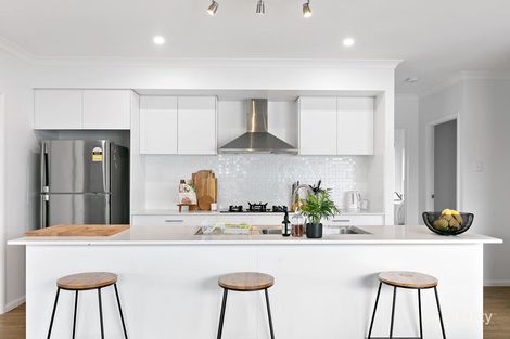 Property photo of 63 Adelaide Circuit Baringa QLD 4551