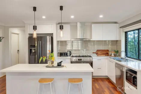 Property photo of 20 Scarlet Drive Greenvale VIC 3059