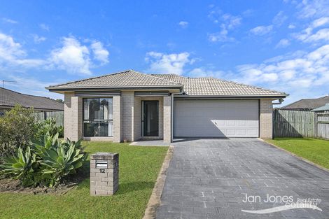12 Pinegrove St, Morayfield, QLD 4506