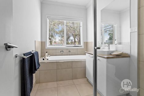 Property photo of 53 Myers Road Bittern VIC 3918