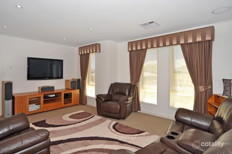 Property photo of 32 Fairway Drive McCracken SA 5211