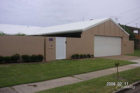 Property photo of 22 Point Cartwright Drive Buddina QLD 4575
