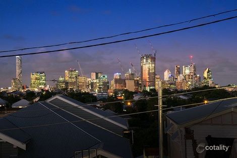 Property photo of 25 Rosary Crescent Highgate Hill QLD 4101