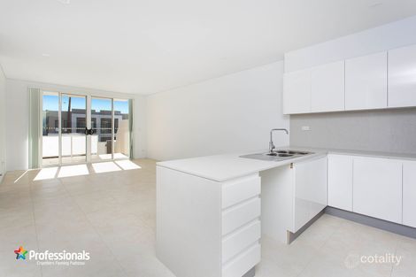 Property photo of 12/13-17 Peake Parade Peakhurst NSW 2210