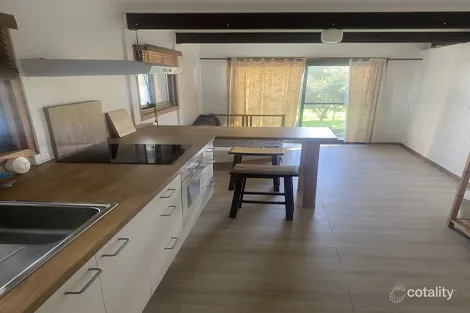 Property photo of 14 Lake Street Tuross Head NSW 2537