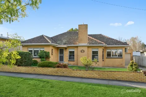 Property photo of 43 Calvert Street Colac VIC 3250