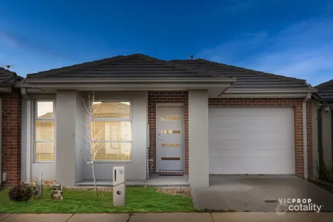 Property photo of 15 Thrums Road Mambourin VIC 3024