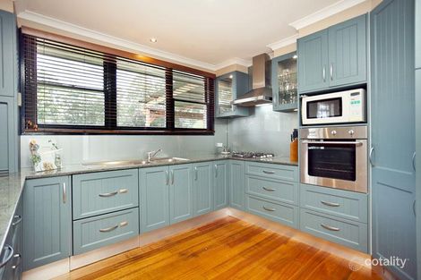 Property photo of 27 Mackellar Crescent Cook ACT 2614