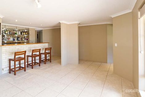 Property photo of 27 St Ettiene Gardens Port Kennedy WA 6172
