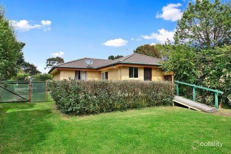 Property photo of 8 Hoddle Street Robertson NSW 2577