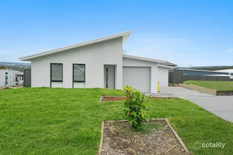 7a Armour Dr, Cameron Park, NSW 2285