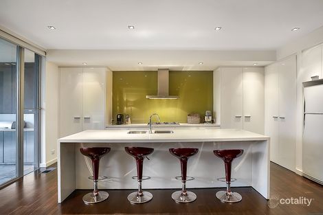Property photo of 15 Springhall Parade Pascoe Vale South VIC 3044