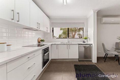Property photo of 1/40 York Street Indooroopilly QLD 4068