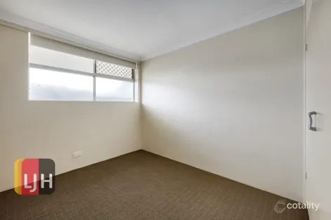 Property photo of 4/20 Sammells Drive Chermside QLD 4032