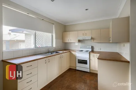 Property photo of 4/20 Sammells Drive Chermside QLD 4032