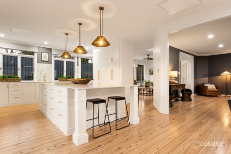 Property photo of 6 Roderic Court Mount Lofty QLD 4350