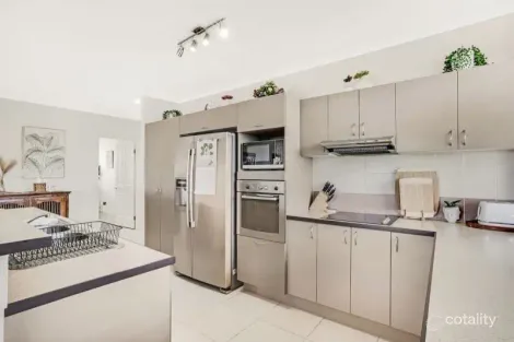 Property photo of 85 Daphne Drive Redlynch QLD 4870